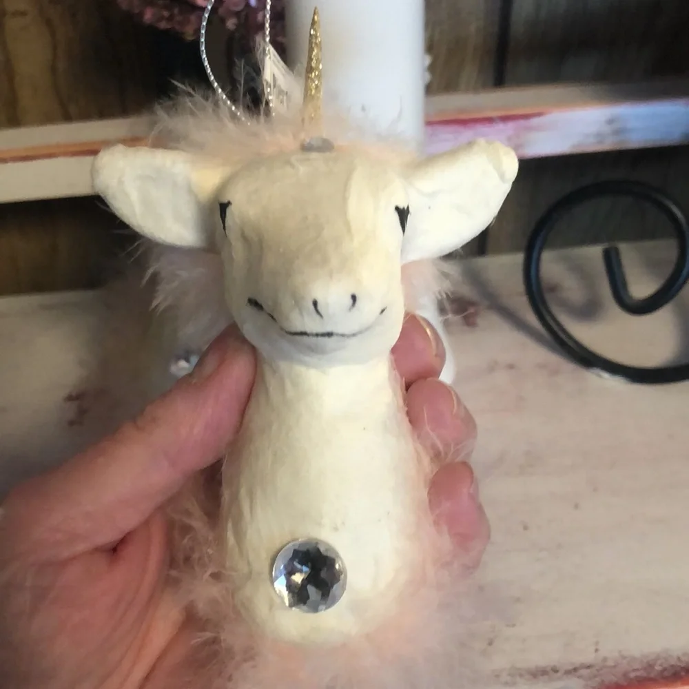 (2) Pier One Import’s Unicorn 🦄 Ornaments